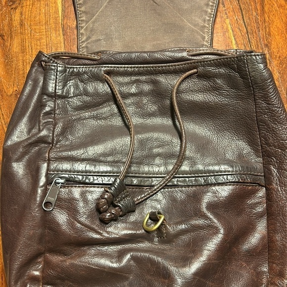 🔥Vintage Cursive LL Bean Stamped Logo Leather Backpack Multiple Pockets EUC - Picture 6 of 10